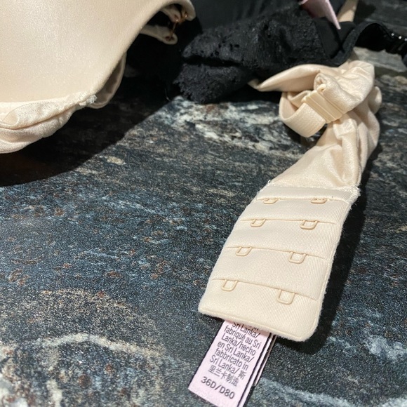 Victoria Secret Nursing bras (36d) - Picture 7 of 7